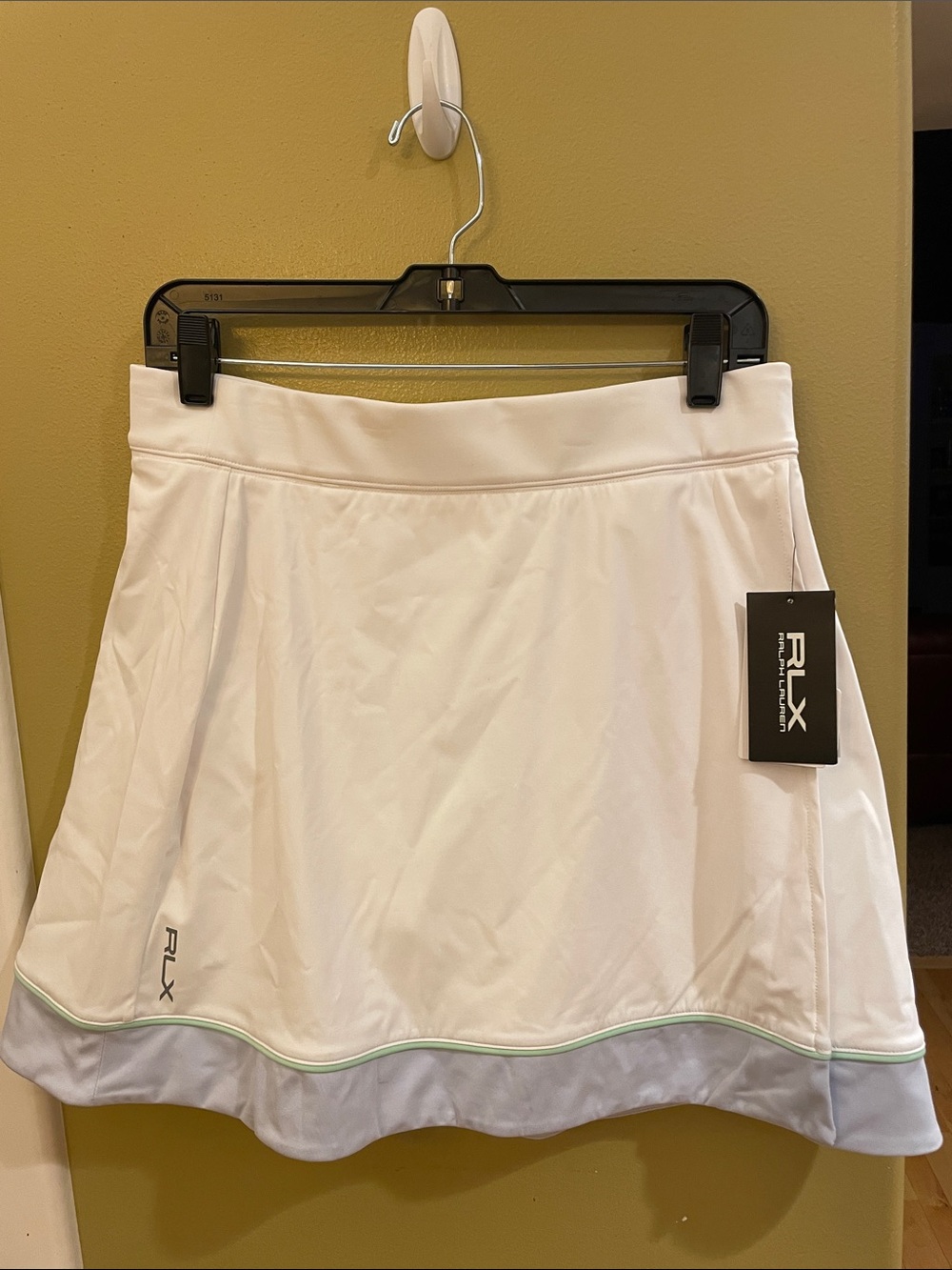 NWT RLX Ralph Lauren White and Light Blue Women's Tennis Skort